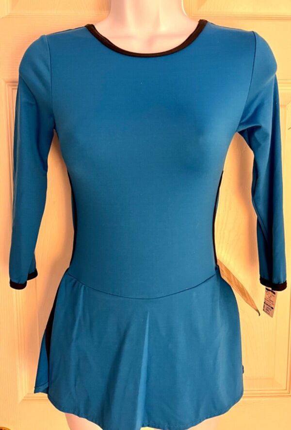 GK ICE FIGURE SKATE LADIES SMALL LgSLV OCEAN BLUE MICROFIBER ROYAL DRESS AS NWT