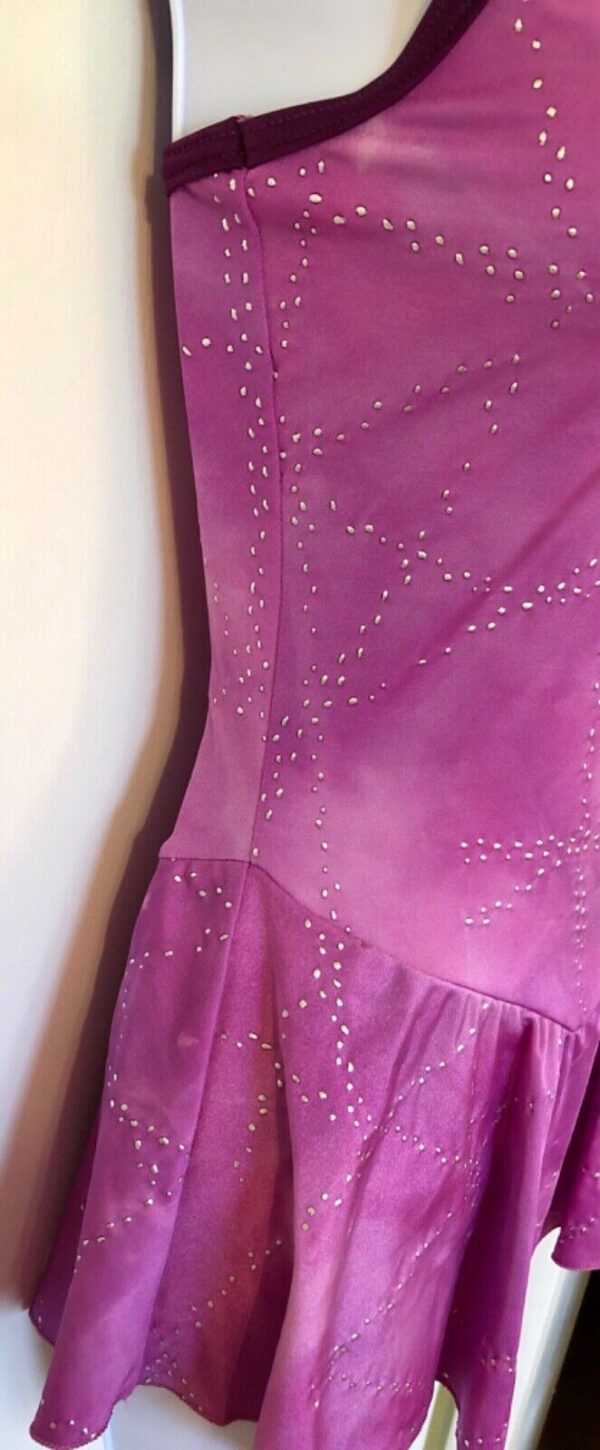 GK ICE FIGURE SKATE HALTER DRESS ADULT SMALL BEAD PRINT LAVENDER TIE-DYEAS NWT! - Image 5