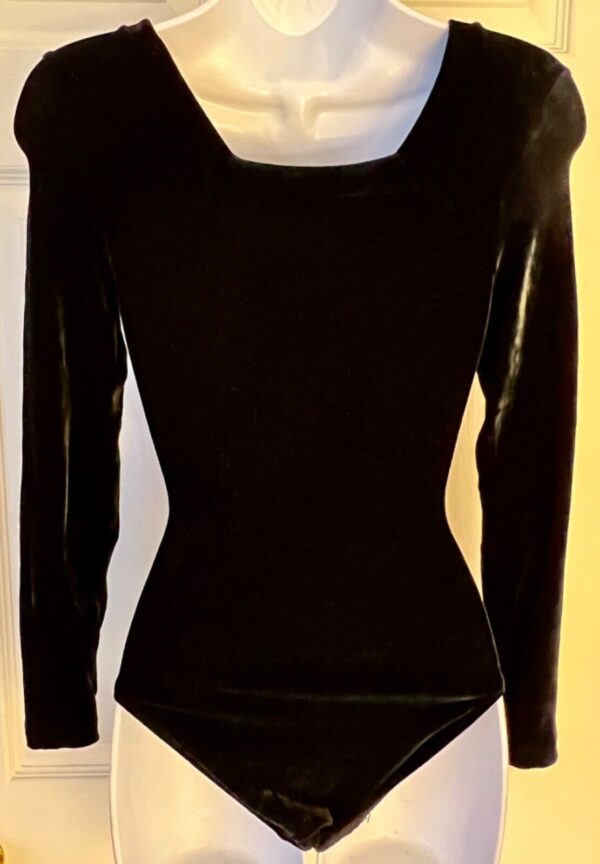 GK BLACK VELVET ADULT SMALL LgSLV SQUARE NECK GYMNASTICS DANCE LEOTARD Sz AS - Image 4