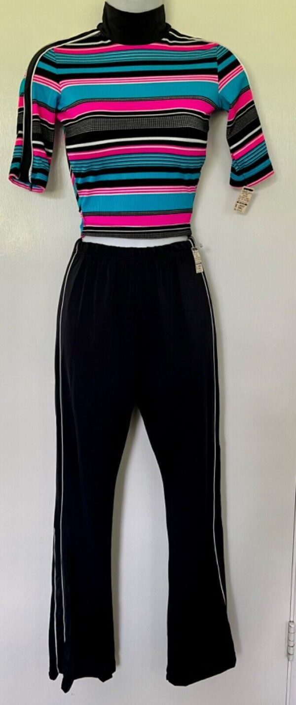 GK ICE SKATE LADIES SMALL SS NYLON/STRETCH CROP STRIPE TN TOP BLACK PANT SET S - Image 2