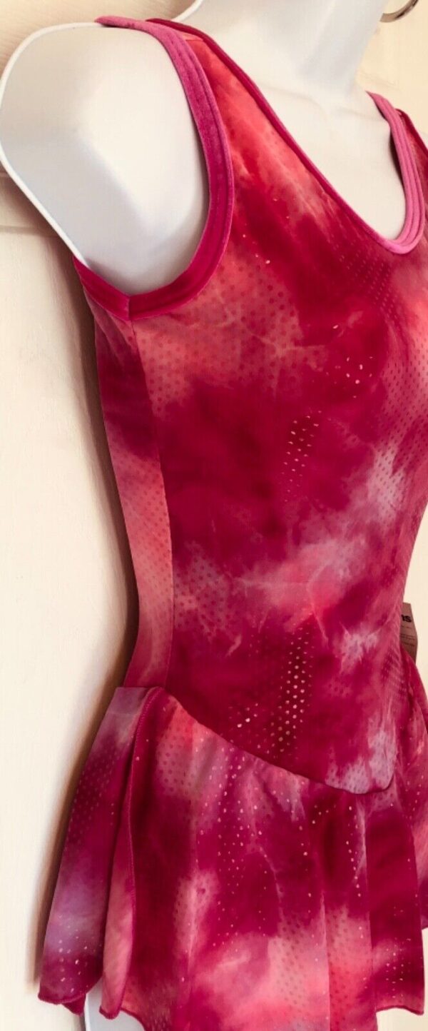 GK ICE FIGURE SKATE PINK TIE-DYE ADULT SMALL SLVLS DOTTED FOIL PRINT DRESS Sz AS - Image 3