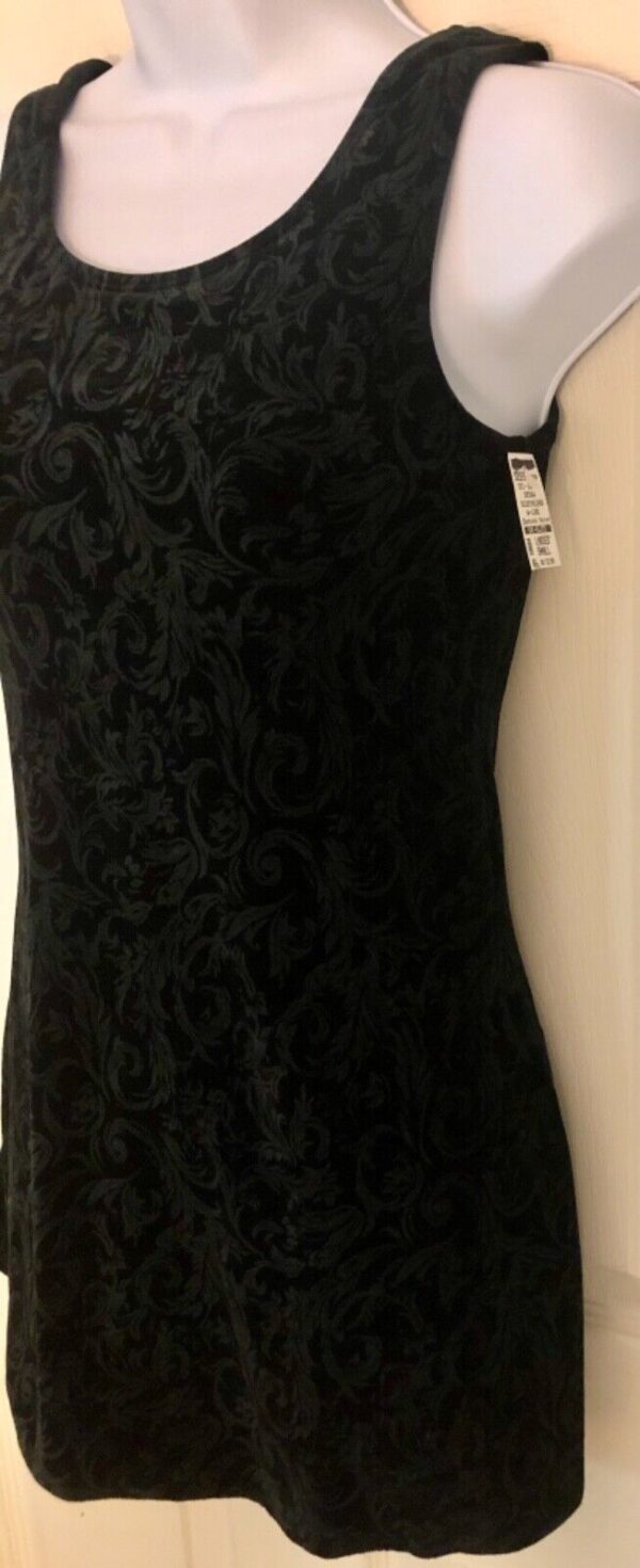 GK ICE FIGURE SKATE LADIES SMALL BLACK DAMASK VELVET SLVLS A-LINE DRESS Sz AS - Image 5