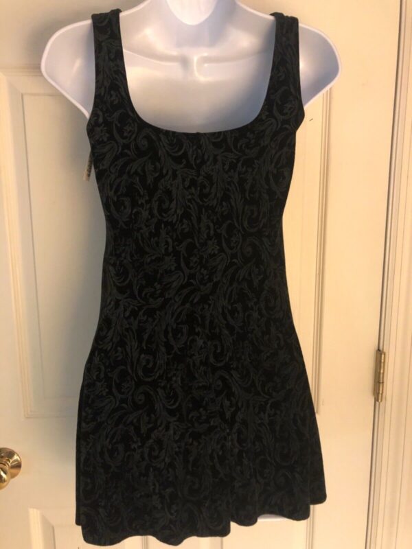 GK ICE FIGURE SKATE LADIES SMALL BLACK DAMASK VELVET SLVLS A-LINE DRESS Sz AS - Image 7