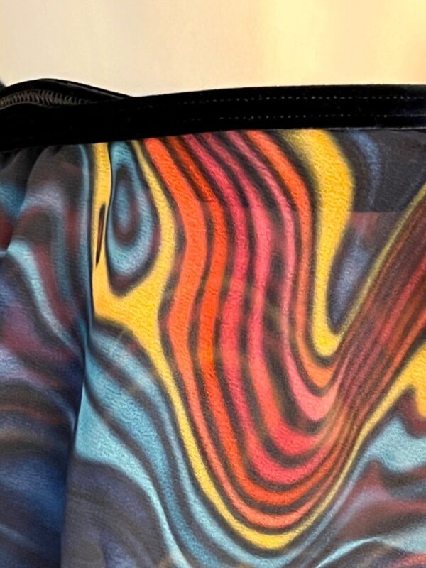 GK DANCE WRAP SKIRT ADULT X-SMALL ABSTRACT WAVE PATTERN BLACK VELVT TIE XS NWT! - Image 2