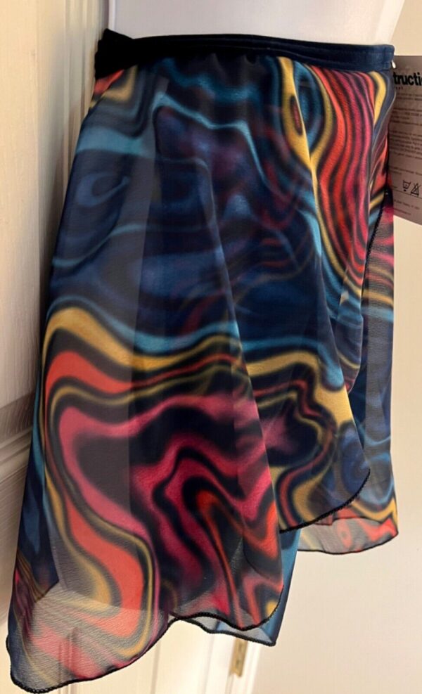 GK DANCE WRAP SKIRT ADULT X-SMALL ABSTRACT WAVE PATTERN BLACK VELVT TIE XS NWT! - Image 3