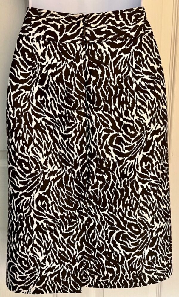 ANN TAYLOR LOFT LADIES SIZE 6 BROWN ZEBRA STRIPE PRINT PENCIL SKIRT Sz 6 EUC! - Image 4