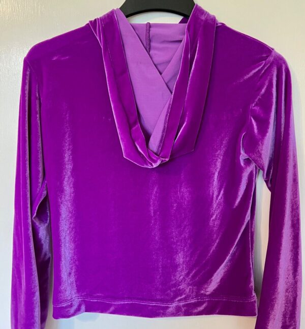 GK WARM UP JACKET LADIES SMALL PURPLE VELVET ZIP FRONT HOODED GYM DANCE SKATE S - Image 4