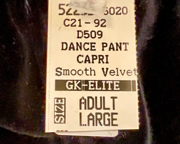 GK ELITE DANCE LADIES LARGE BLACK SMOOTH VELVET CUFFED CAPRI Sz AL NWT! - Image 6