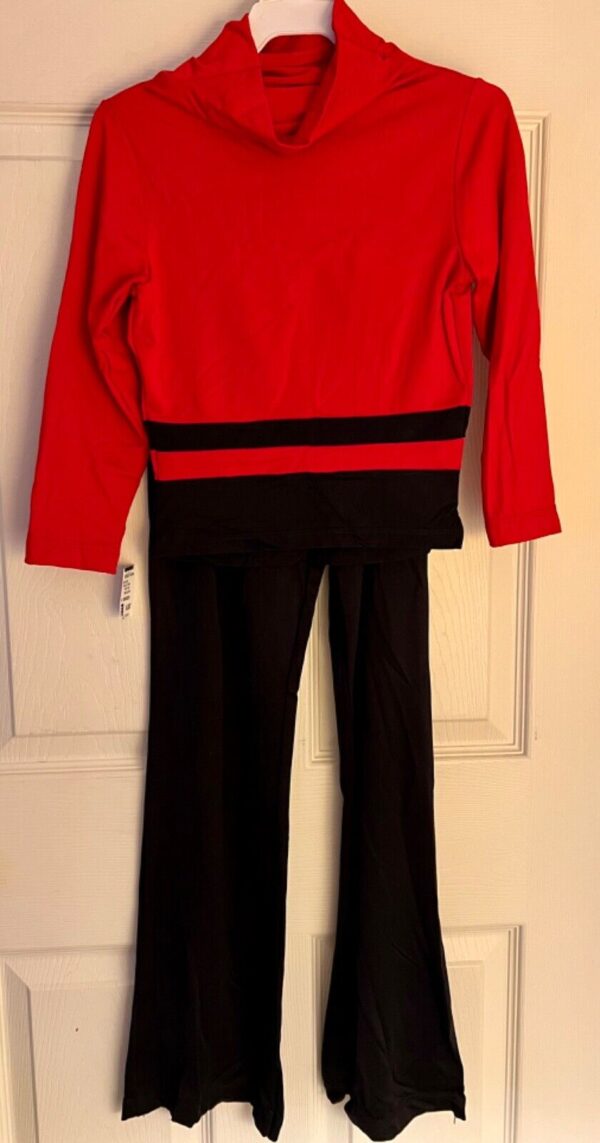 GK FIGURE SKATE LADIES X-SMALL 3/4 SLV NYLON/STRETCH RED TOP BLACK PANT SET XS - Image 5