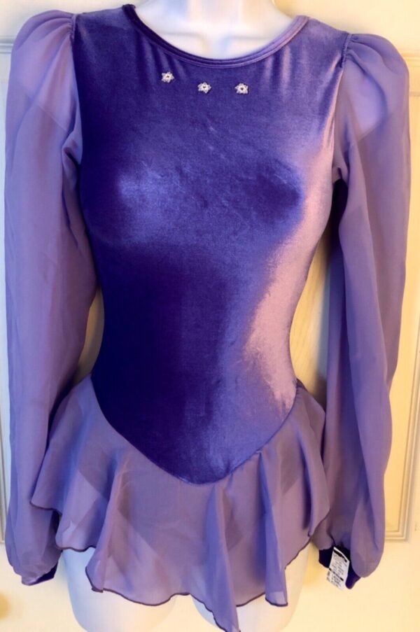 GK ELITE ICE FIGURE SKATE LADIES X-SMALL CHIFFON JA LgS PURPLE VELVET DRESS AXS