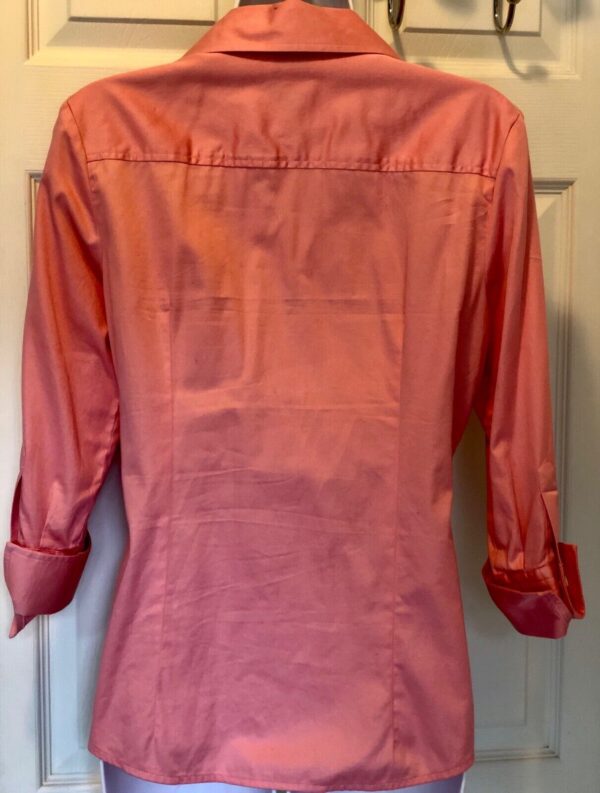 TALBOTS STRETCH CORAL LADIES SMALL BUTTON UP COLLAR 3/4 SLV BLOUSE Sz S EUC! - Image 4