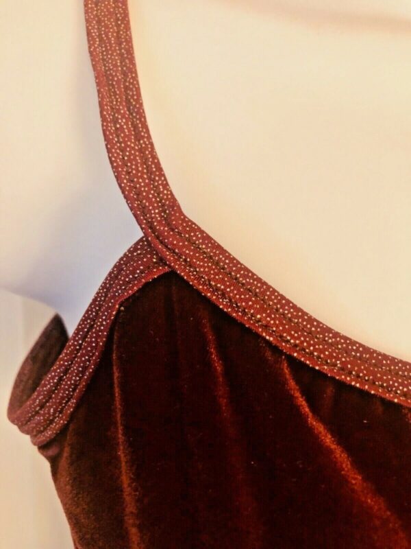 GK DANCE JAZZ LADIES LARGE WINE VELVET X-BACK FOIL STRAPS CAMISOLE TOP Sz AL NWT - Image 2