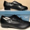 LEO'S DANCEWEAR STYLE #3303 JUNIOR SIZE 5.0 JAZZ TAP BLACK LEATHER SHOES Sz 5 M