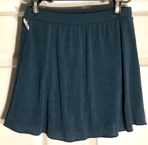 GK ELITE ICE SKATE ADULT SMALL GREEN CREPE FLAT YOKE PULL ON SKIRT Sz AS NWT! - Image 9