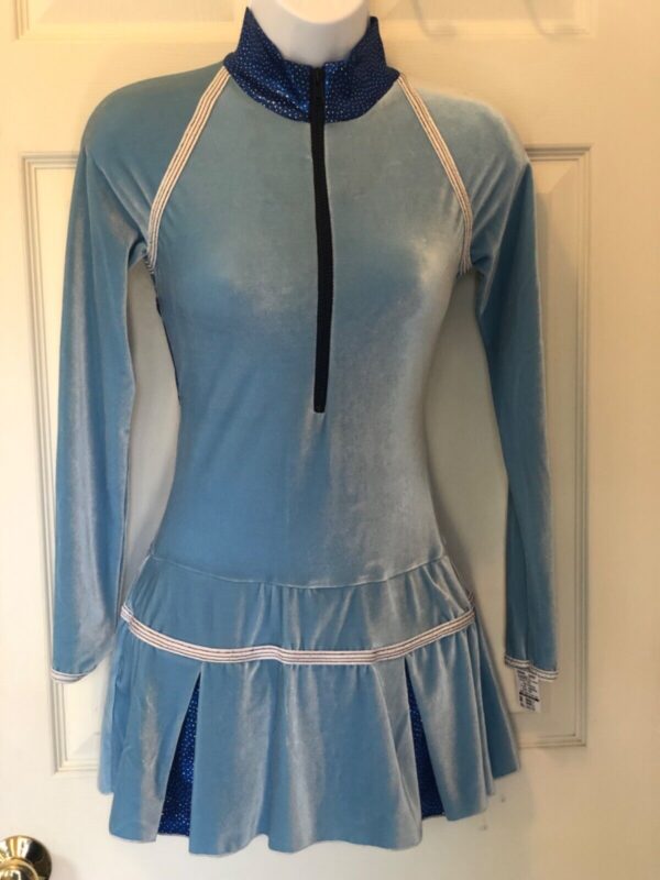 GK ICE FIGURE SKATE LgSLV ADULT SMALL Lt BLUE VELVET ZIP TURTLENECK DRESS Sz AS