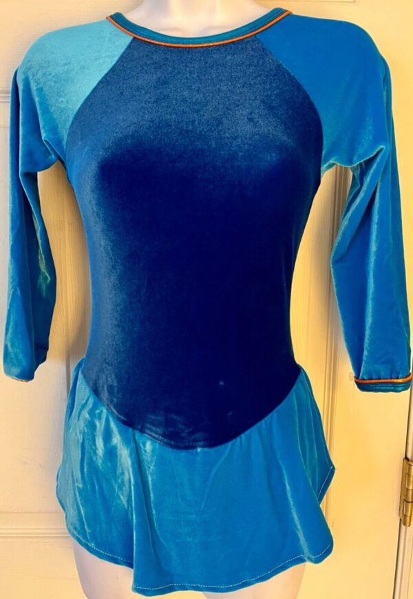 GK FIGURE SKATE ADULT SMALL 3/4 SLV 2-TONE BLUE VELVET FOIL TRIM DRESS Ss AS