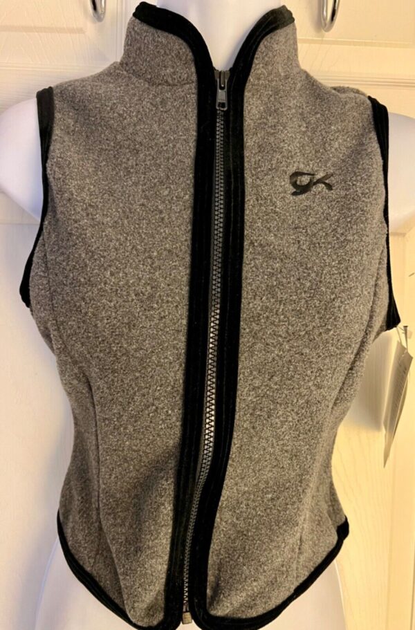 GK GRAY VEST ADULT X-SMALL POLYESTER FLEECE VELVT TRIM FRONT ZIP SKATE GYM SZ XS