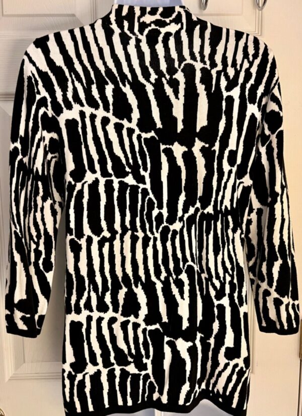 CHRISTOPHER & BANKS WOMENS SMALL BLACK & WHITE ZEBRA TIE SWEATER100% COTTON Sz S - Image 3