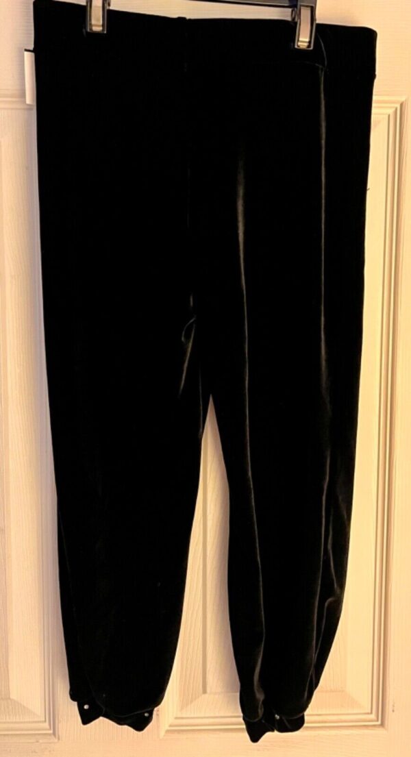 GK DANCE LADIES X-SMALL BLACK VELVET JEWELED CUFFED CAPRI DRESS PANTS SZ XS NWT! - Image 4