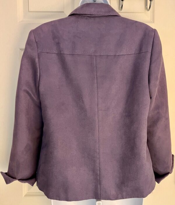 KORET WOMENS SIZE PETITE 6 PURPLE SUEDE FINISH BUTTON UP JACKET Sz 6P EUC! - Image 2