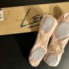 LEO'S BALLET SHOES ADULT SIZE 5 ARABESQUE COTTON PINK Sz 5 MED WIDTH NEW IN BOX! - Image 5