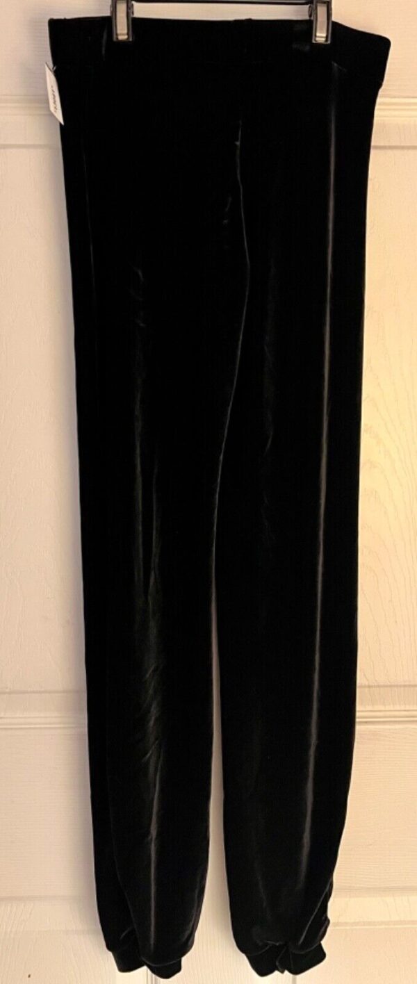 GK DANCE LADIES X-SMALL BLACK VELVET CUFFED BOTTOM PERFORMANCE DRESS PANTS SZ XS - Image 5